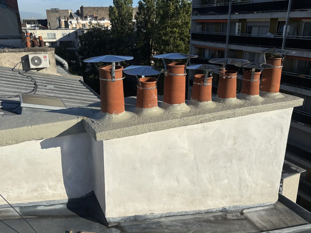 Souche de cheminée après réfection complète